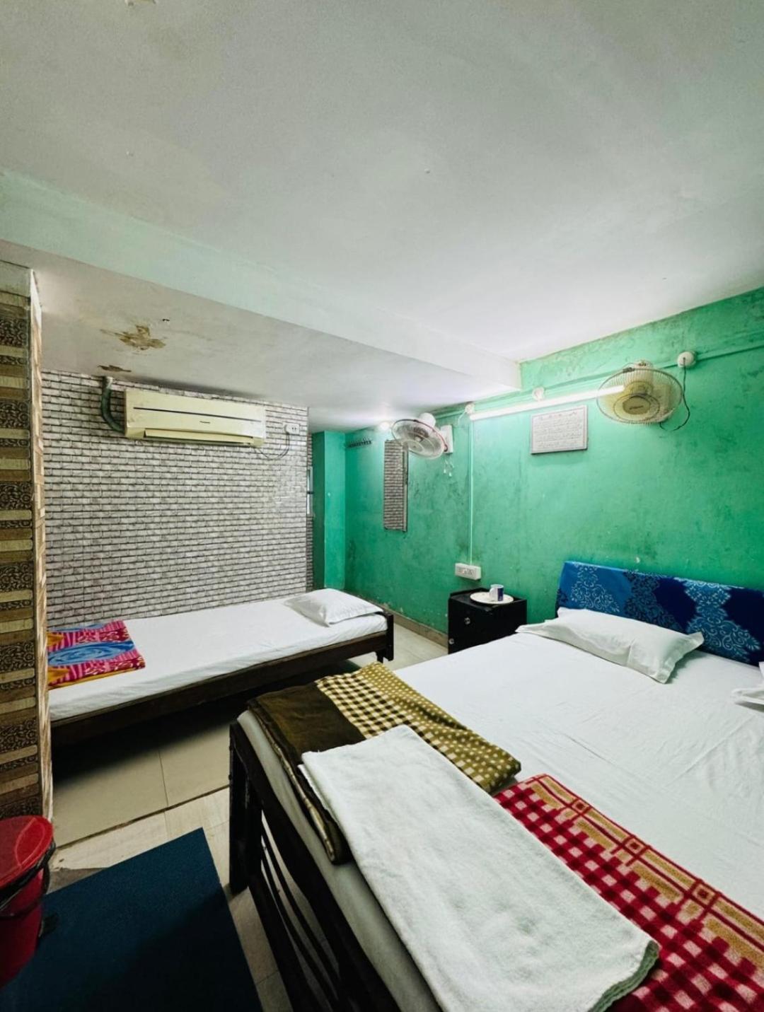 Hotel Rr Kolkata